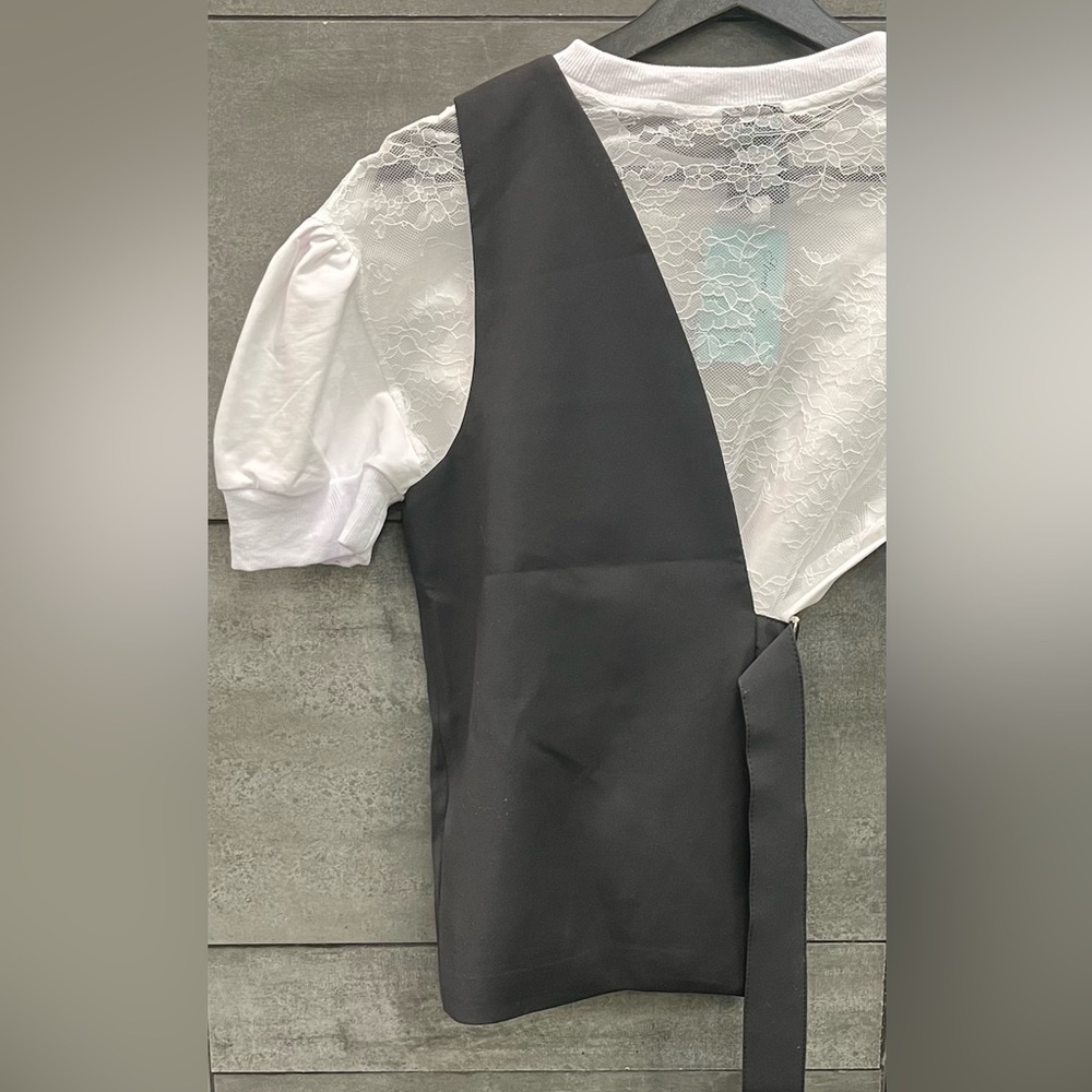 Joy Kross Body Half Vest